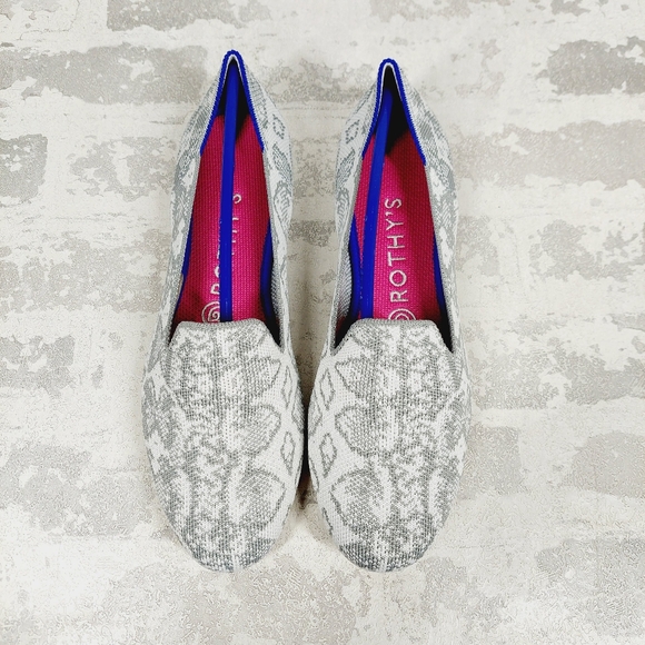 New Rothy's The Loafer Ivory‎ Grey Snake Slip On Round Toe Loafers T262